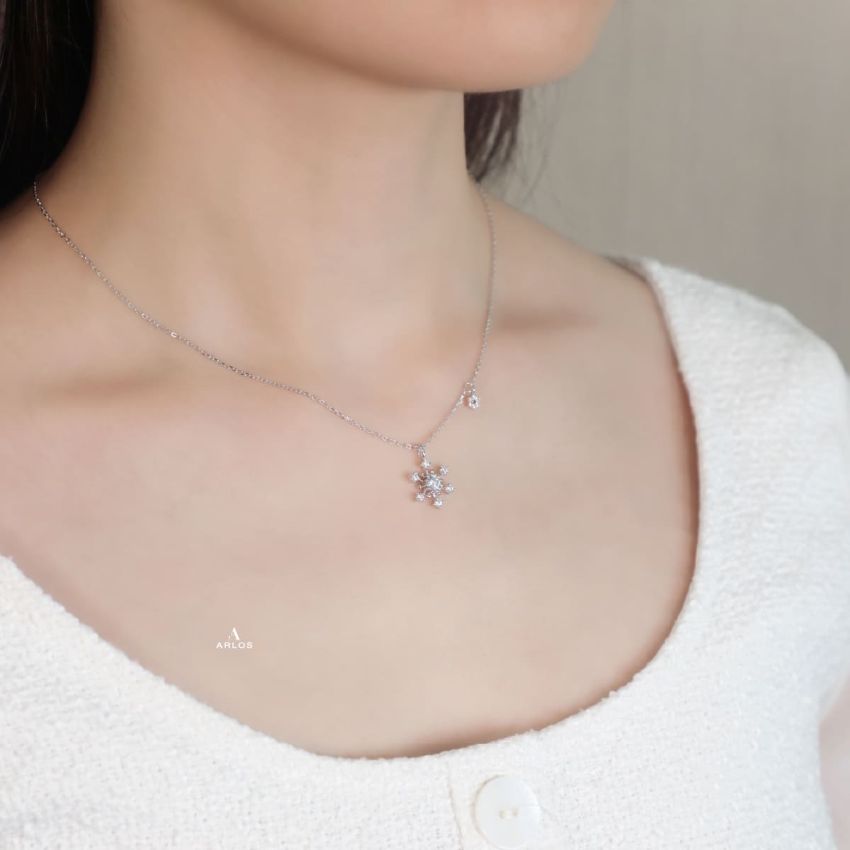 L'amour 冬日浪漫雪花頸鏈 (白金色)