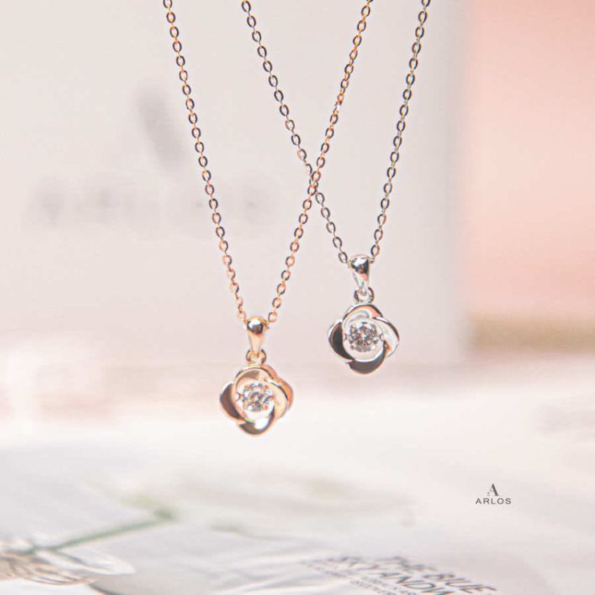 幸運四葉草跳動頸鏈 (白金色)