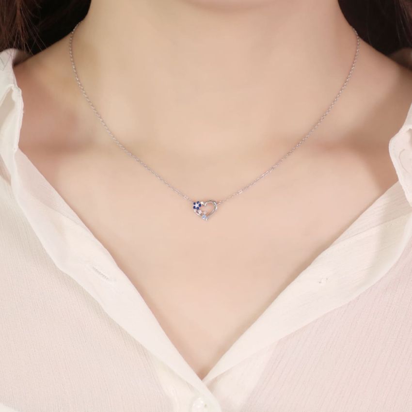 L'amour 花漾愛心頸鏈 (白金色)
