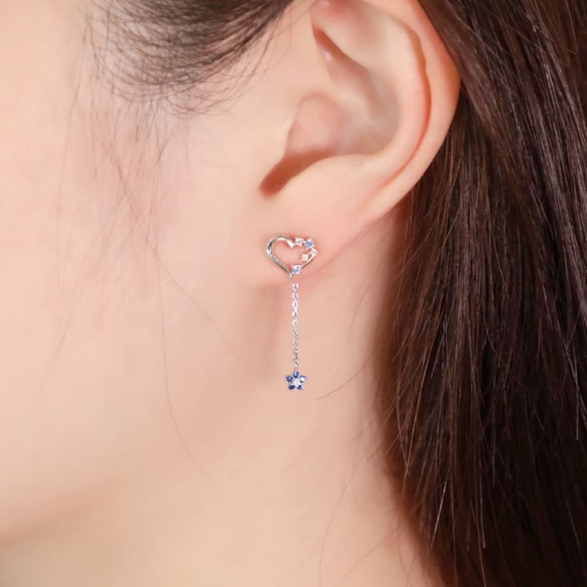 L'amour 花漾愛心耳環 (白金色)