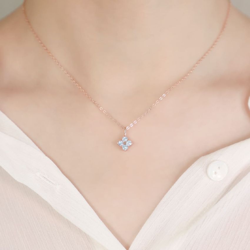 La Joie 海藍寶四葉草頸鏈 (玫瑰金)