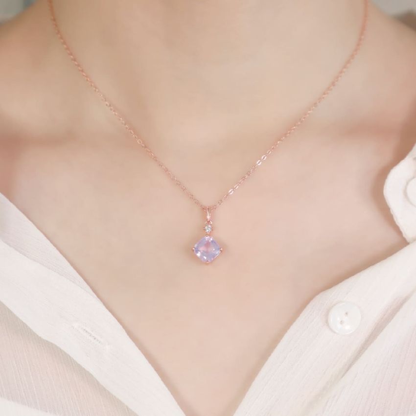La Joie 個性薰衣草紫水晶頸鏈 (玫瑰金)