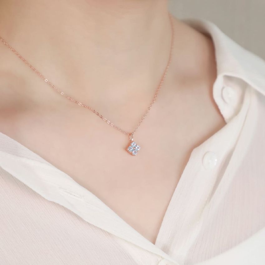 La Joie 海藍寶四葉草頸鏈 (玫瑰金)