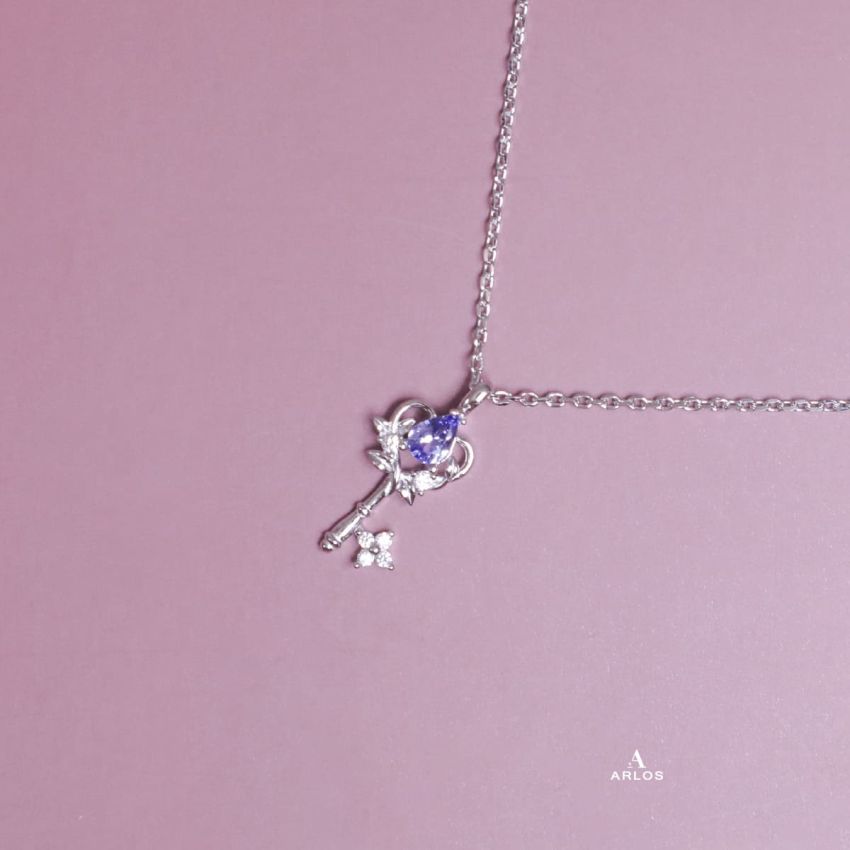 La Joie 坦桑石心之鑰匙頸鏈