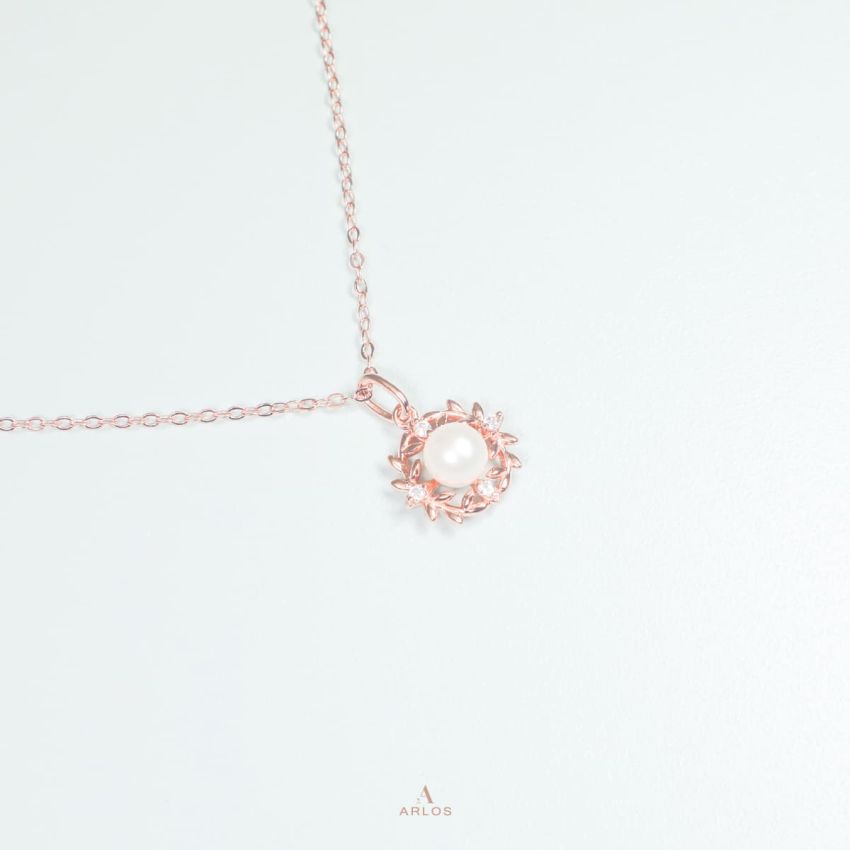 La Joie 橄欖花圈珍珠頸鏈 (玫瑰金)