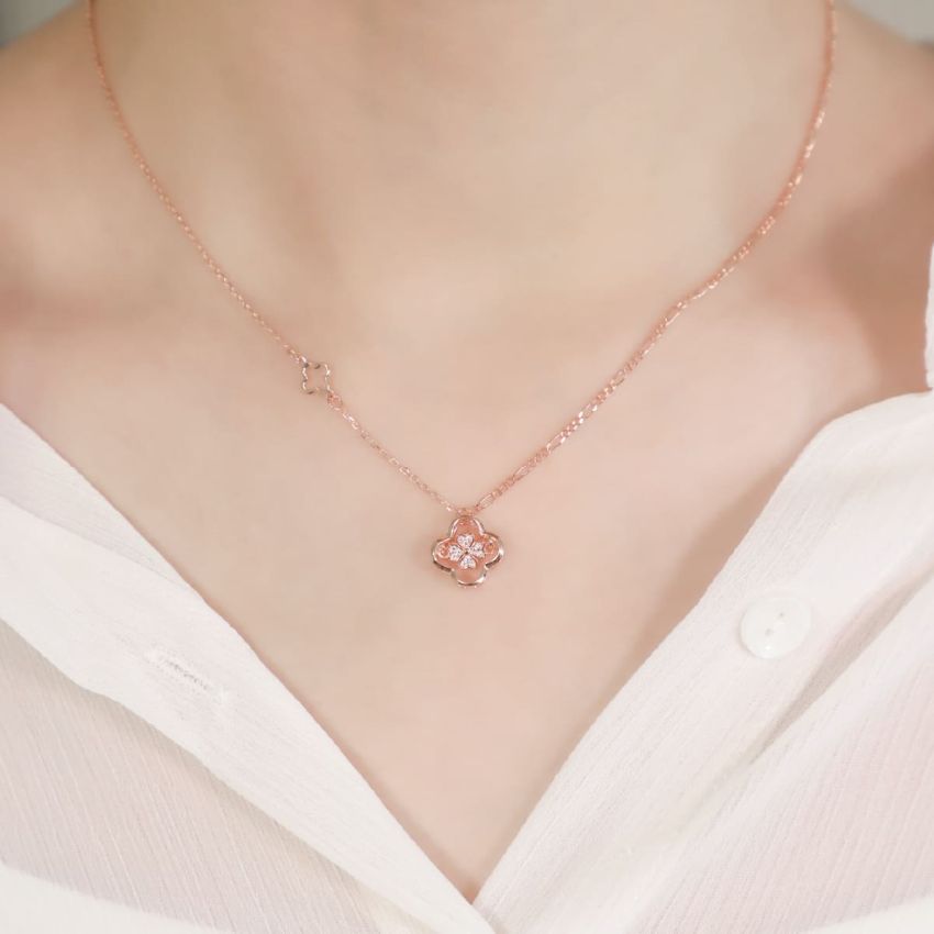 新春幸運四葉草跳動頸鏈 (玫瑰金)