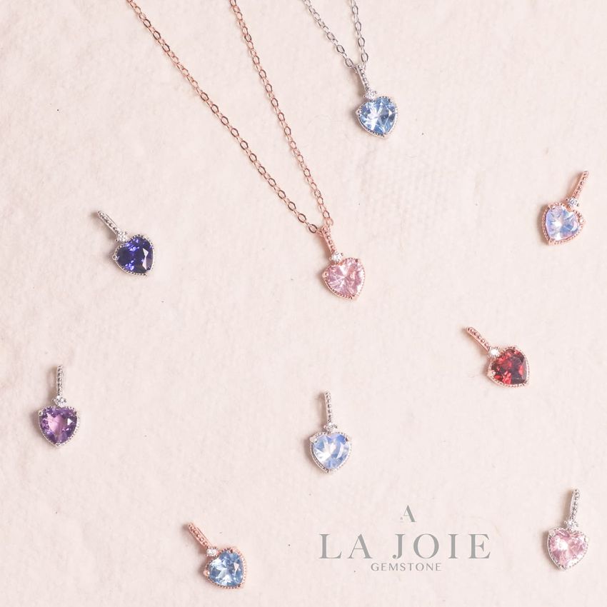 La Joie 藍月亮石心型頸鏈 (白金色)
