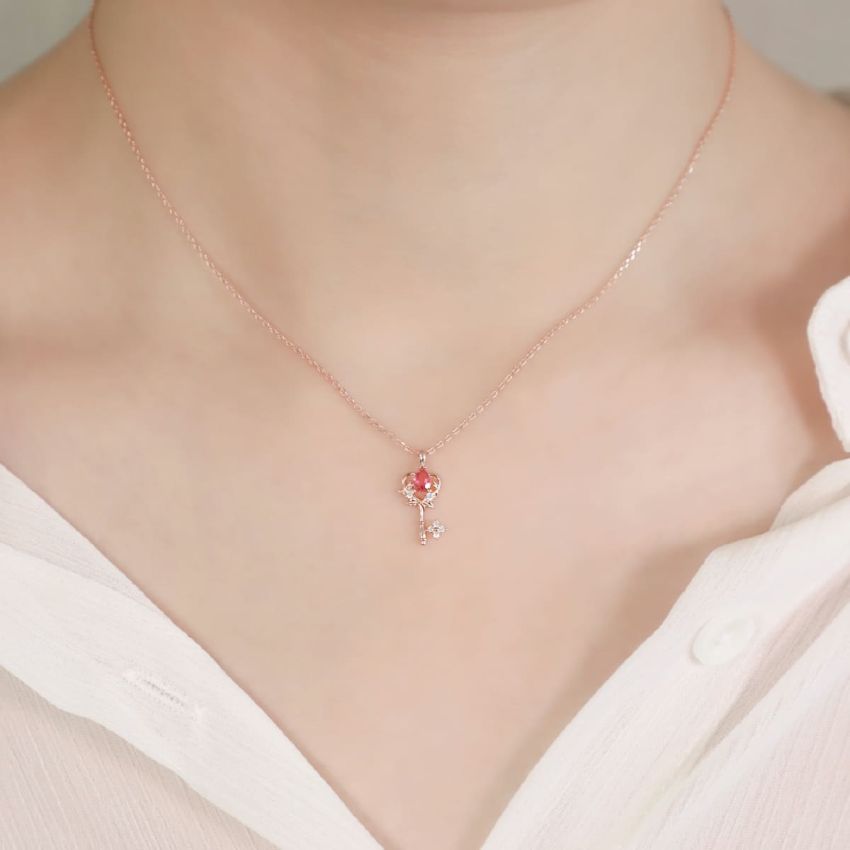 La Joie 玫瑰碧璽心之鑰匙頸鏈