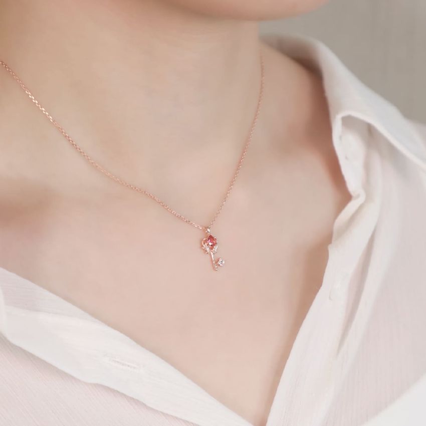 La Joie 玫瑰碧璽心之鑰匙頸鏈