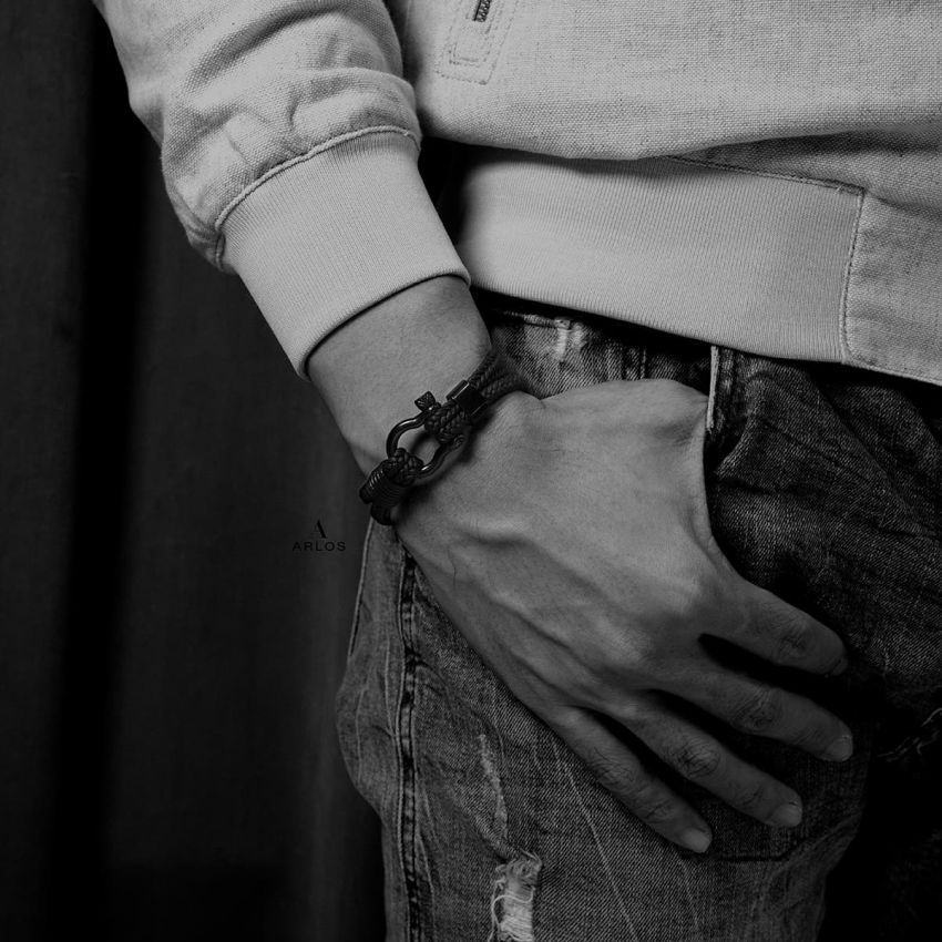 Noe 黑色編織手繩 (銀黑色)