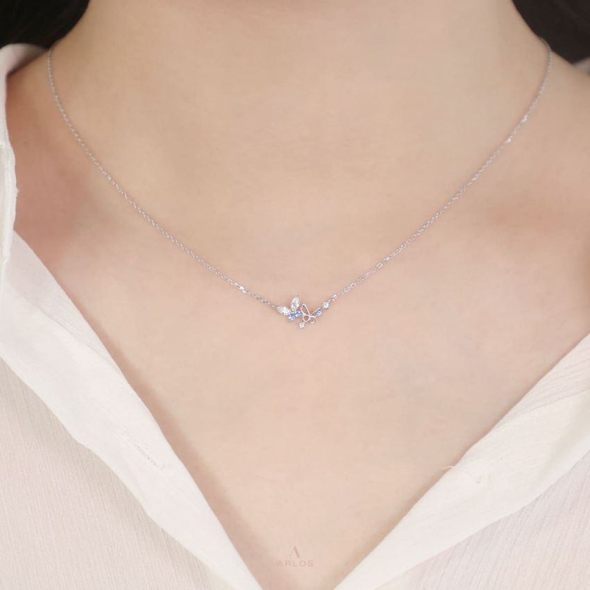 L'amour 優雅蝴蝶頸鏈 (白金色)