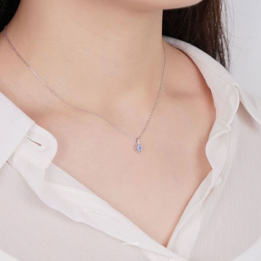 L'amour 輕奢氣質頸鏈 (白金色)