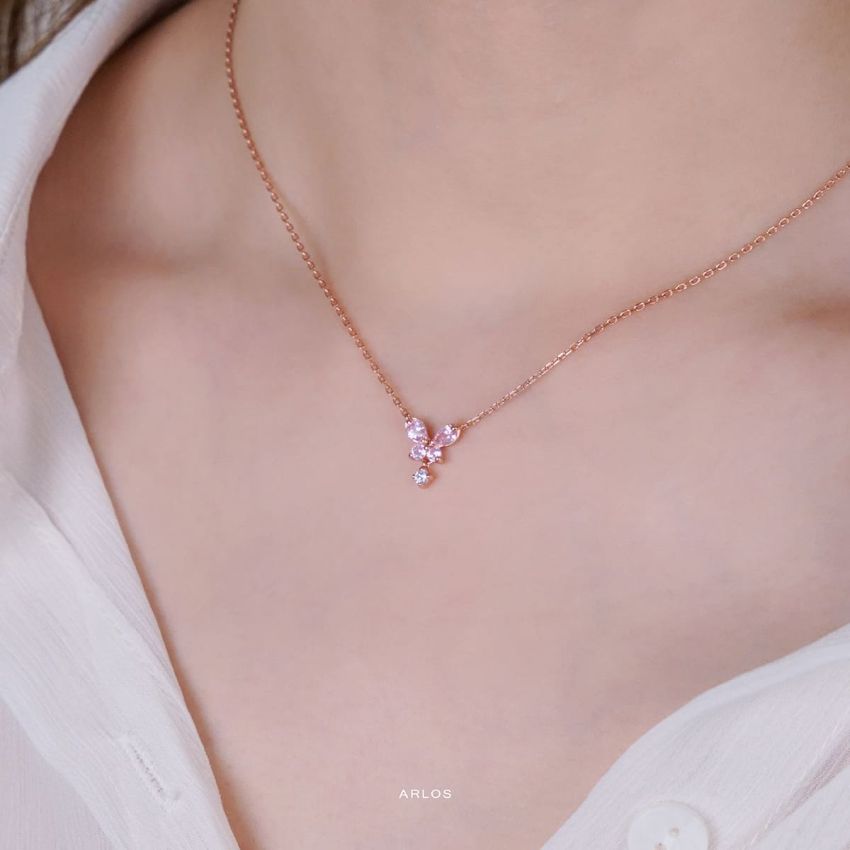 L'amour 氣質蝴蝶頸鏈 (玫瑰金)