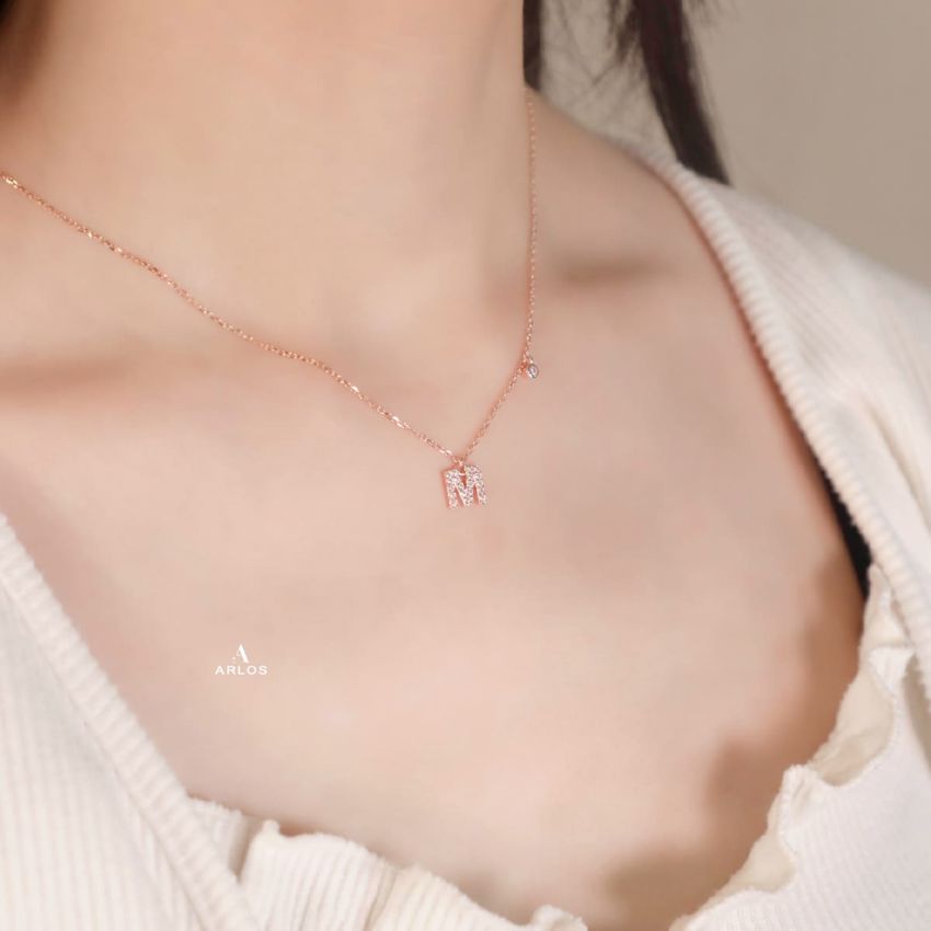 Trésor 字母 [ M ] 頸鏈 (玫瑰金)