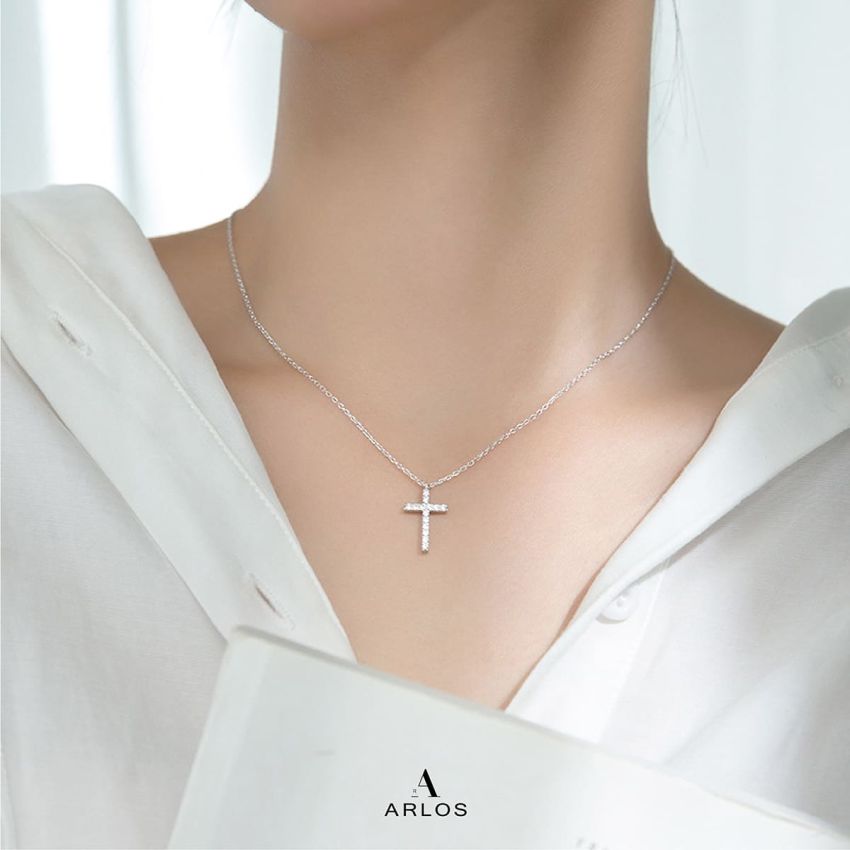 L'amour 經典十字架頸鏈