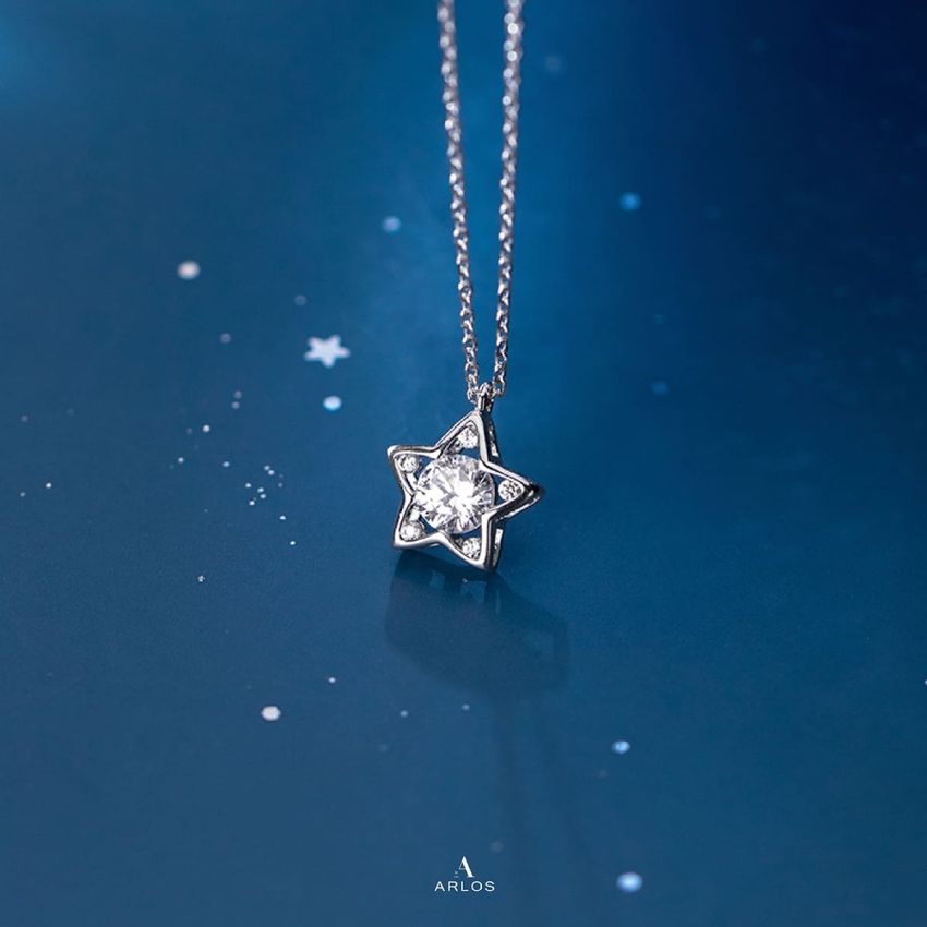 L'amour 閃爍星星頸鏈 (白金色)