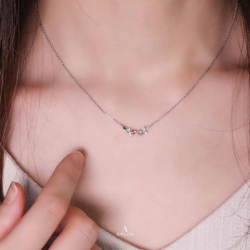 L'amour 聖誕花頸鏈 (白金色)