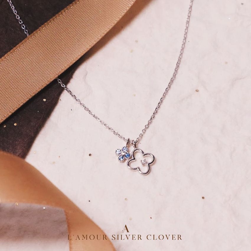 L'amour 幸運四葉草頸鏈 (白金色)