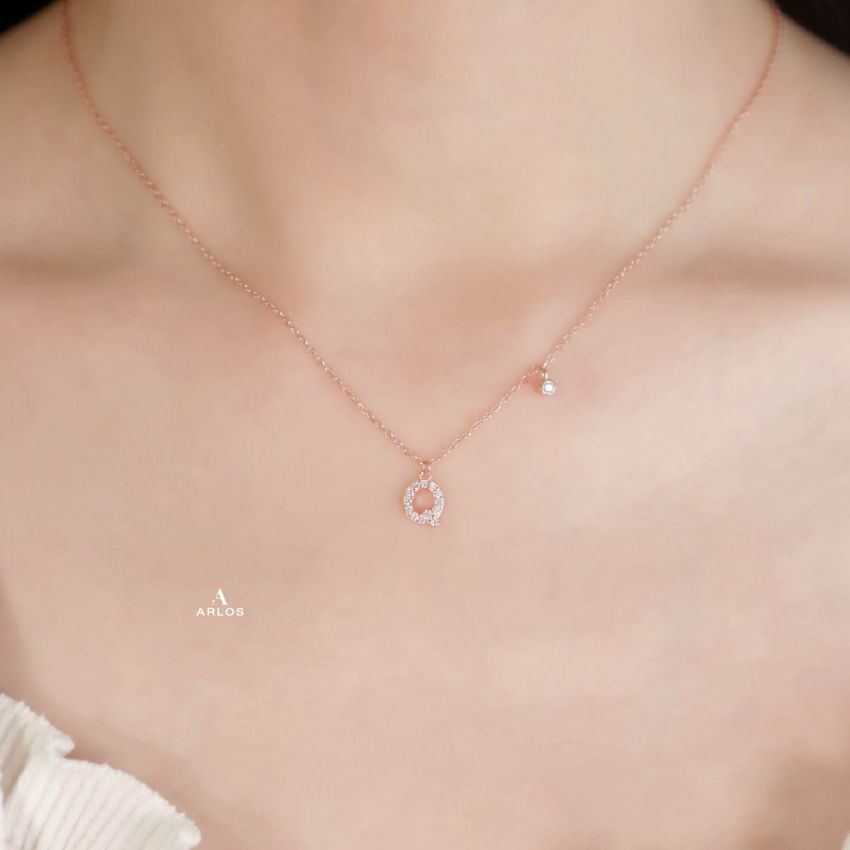 Trésor 字母 [ Q ] 頸鏈 (玫瑰金)