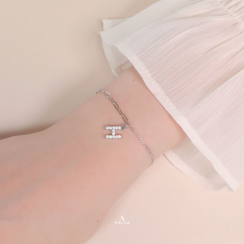 Trésor 字母 [ H ] 手鏈 (白金色)