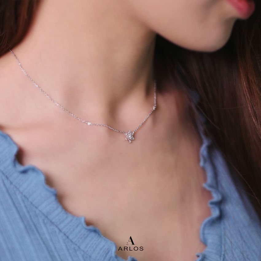 L'amour 閃爍雪花頸鏈 (白金色)