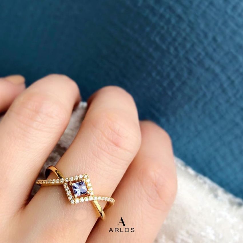 坦桑石寶石交叉戒指