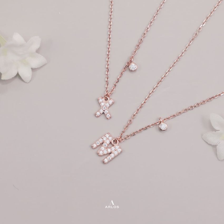 Trésor 字母 [ M ] 頸鏈 (玫瑰金)