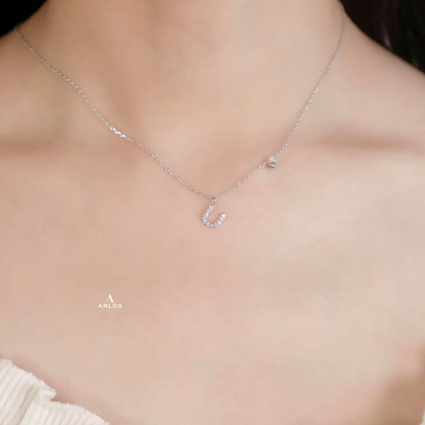 Trésor 字母 [ U ] 頸鏈 (白金色)