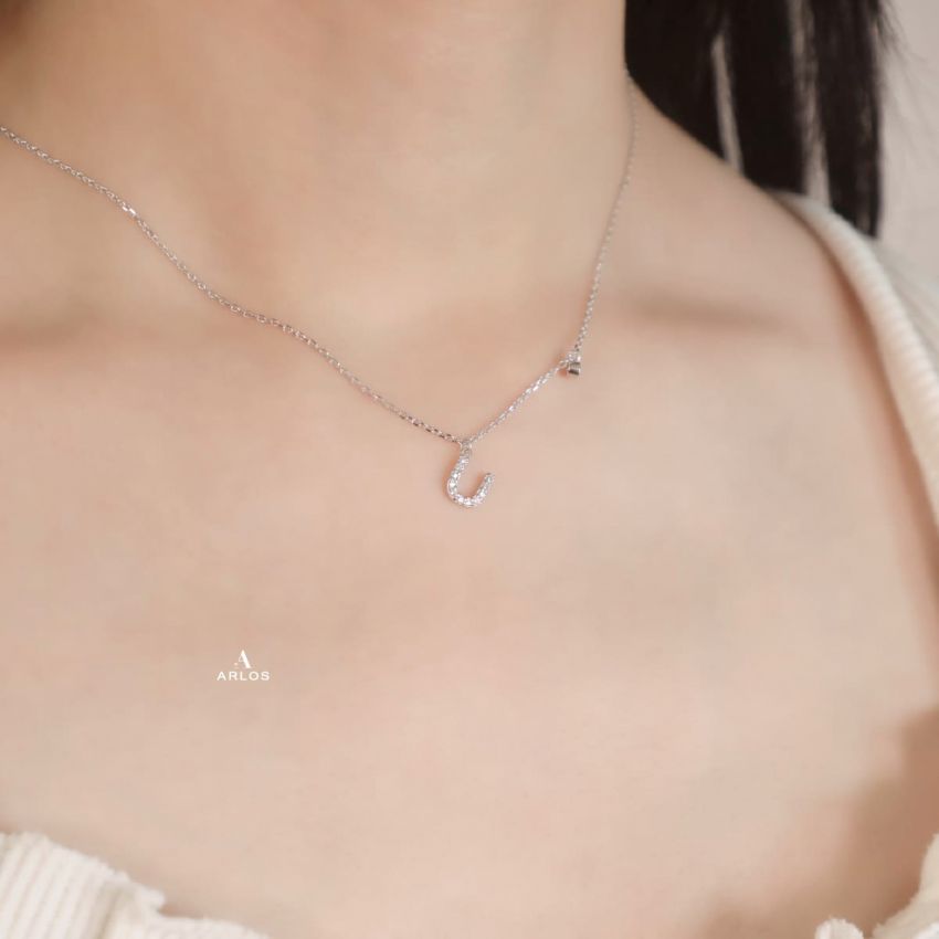 Trésor 字母 [ U ] 頸鏈 (白金色)